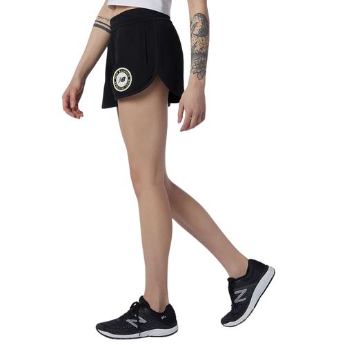 Short New Balance Essentials  Mujer