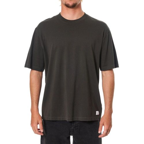 Remera Hombre Katin Box Fit Basic